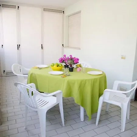 Rosalia Apartamento Grado