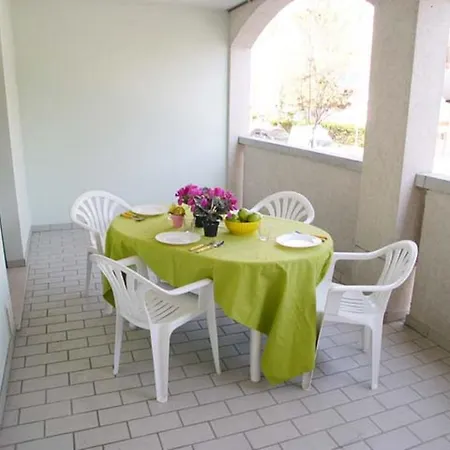 Rosalia Apartamento